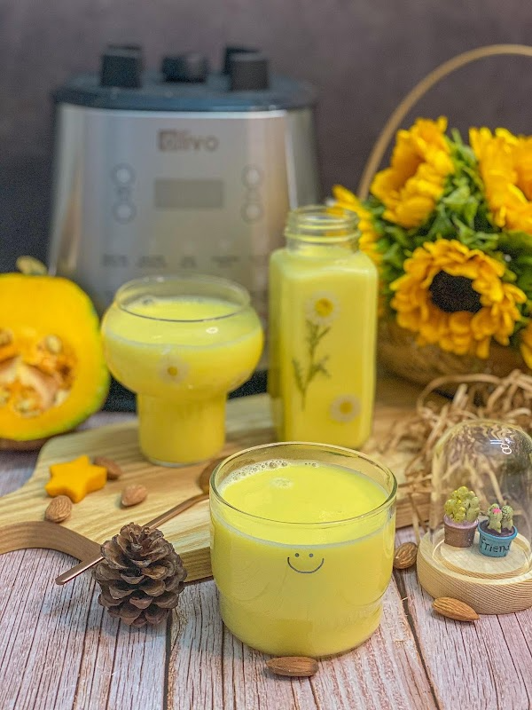 Máy Olivo X20 có công suất hoạt động mạnh mẽ giúp chị em dễ dàng nghiền nhuyễn nguyên liệu.